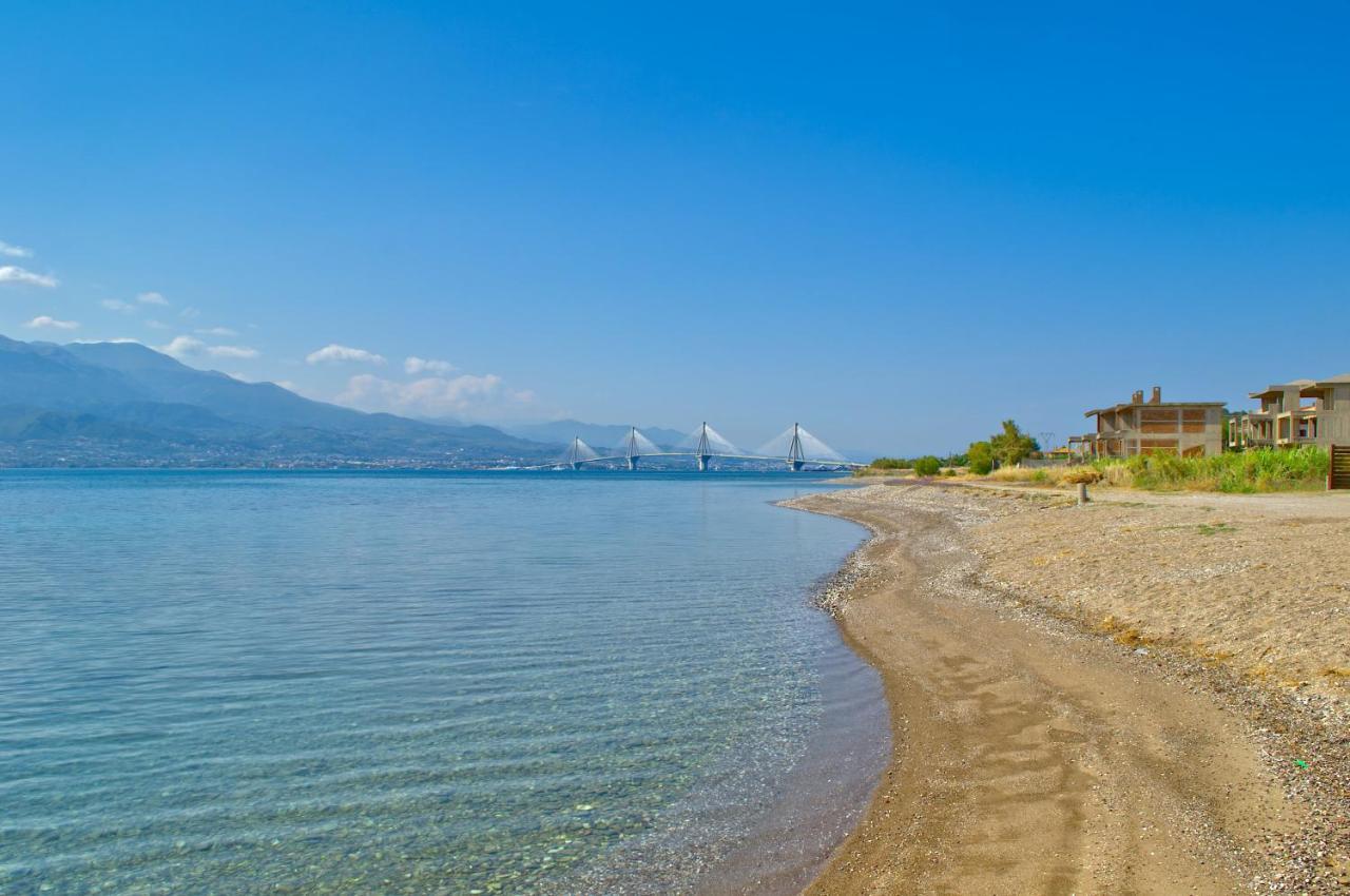 Epipleon Luxury Suites -105- Δωμάτιο 35Τμ Με Βεράντα 35Τμ Μπροστά Στη Θάλασσα Nafpaktos Zewnętrze zdjęcie