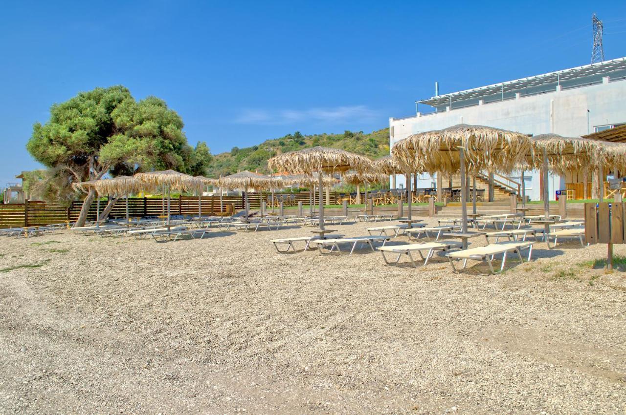 Epipleon Luxury Suites -105- Δωμάτιο 35Τμ Με Βεράντα 35Τμ Μπροστά Στη Θάλασσα Nafpaktos Zewnętrze zdjęcie